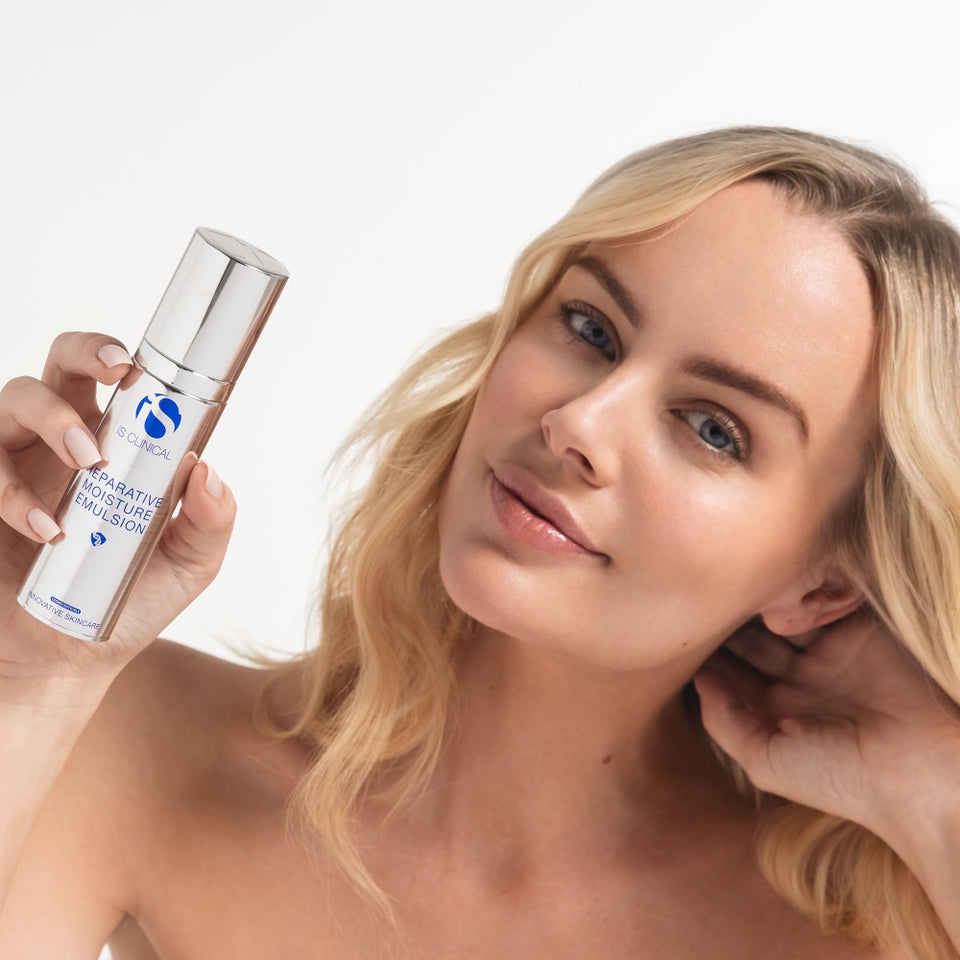 iS Clinical Essentials Duo